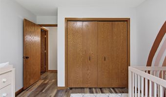 511 S Beach Dr, Altoona, WI 54720
