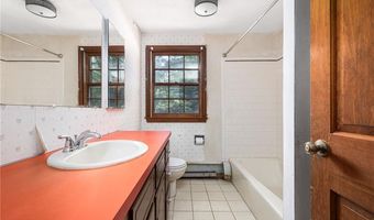 91 Inez Dr, North Kingstown, RI 02852