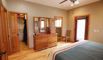 15 Helen Ln, Banner, WY 82832