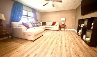 1 Collins Ln, Barboursville, WV 25504
