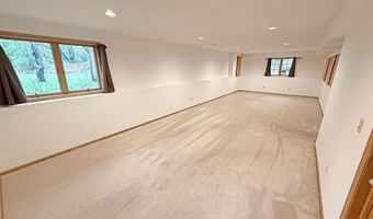 2455 Saint Croix Trl S, Afton, MN 55001