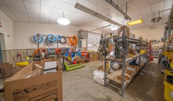 11 Airport Rd, Belfast, ME 04915