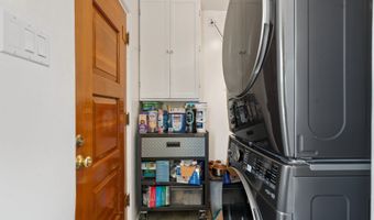 903 Manzano St NE, Albuquerque, NM 87110