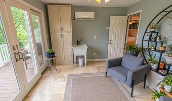 142 NE Hillside Dr, Abingdon, VA 24210