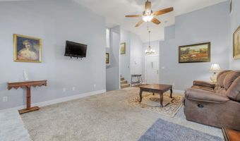 1019 Daniels St, Aurora, MO 65605