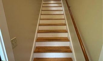141 Coggeshall Ave, Newport, RI 02840