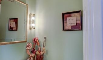 133 Downs Dr, Benton, LA 71006
