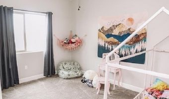 3721 Sapphire Dr, Carlsbad, NM 88220
