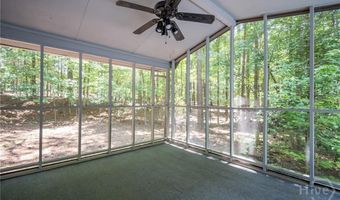 102 Chickadee Ct, Athens, GA 30605