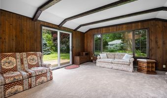 167 S Leavitt Rd, Amherst, OH 44001