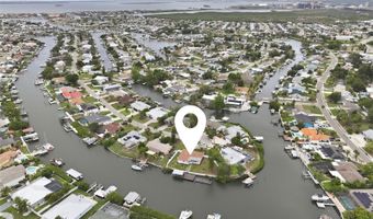 604 KINGSTON Ct, Apollo Beach, FL 33572