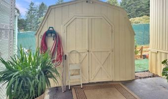 15765 HIGHWAY 101 8, Brookings, OR 97415