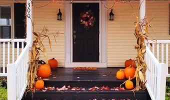 300 Northeast Rd, Standish, ME 04084
