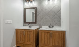 5 McGee St, Belton, SC 29627