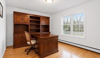 226 Tower Hill Rd, Cumberland, RI 02864