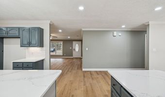 123 Walnut Hill Rd, Bells, TN 38006