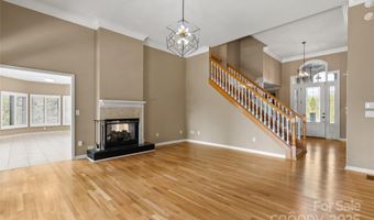 71 Portobello Rd, Arden, NC 28704
