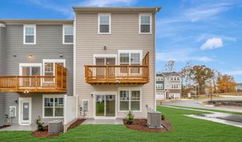 2732 Hunter Woods Dr, Apex, NC 27502