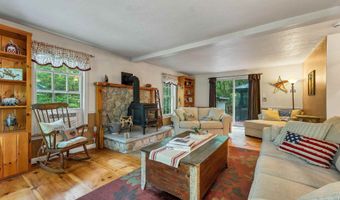 86 Avery Hill Rd, Alton, NH 03810