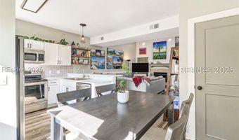 5 Gumtree Rd H-3, Hilton Head Island, SC 29926