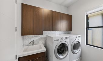 24 Garden Rain Dr, Las Vegas, NV 89135