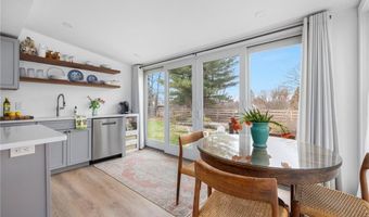 13 Starboard Ave, Jamestown, RI 02835