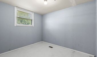 1055 Thomas Dr, Ashland, OH 44805