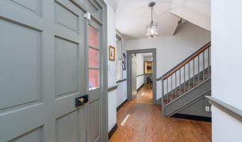 806 S ANN St, Baltimore, MD 21231