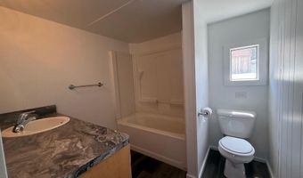 14 HILLTOP Ave, Akron, PA 17501