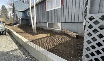 7042 Oak St, Bonners Ferry, ID 83805