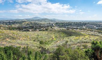7945 Shadow Hill Dr, La Mesa, CA 91941