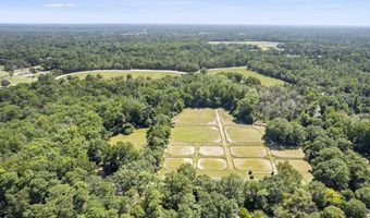 2236 Carter St, Camden, SC 29020
