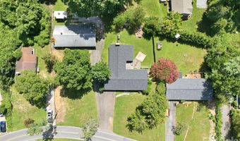 376 School Rd E, Asheville, NC 28803