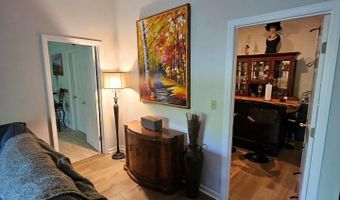 35 Cedarcliff Cir, Asheville, NC 28803