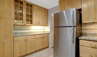 4810 29TH St S #A2, Arlington, VA 22206