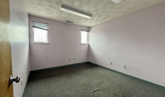 49 S Main St, Brooklyn, CT 06234