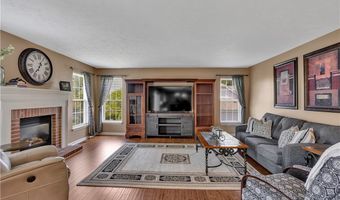 9107 Cherry Blossom Dr, Adams Twp., PA 16046