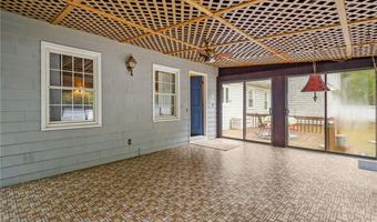 53 Charcalee Dr, Cranston, RI 02921