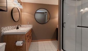 12997 Garvin Brook Ln, Apple Valley, MN 55124