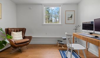 56 Carroll St, Falmouth, ME 04105