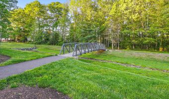 1728 CATHERINE FRAN Dr, Accokeek, MD 20607