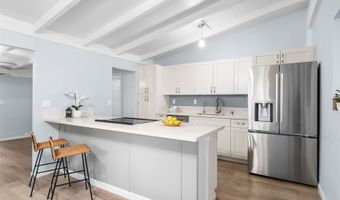 99-633 Hulumanu St, Aiea, HI 96701