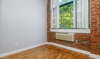 390 Charles St APT 216, Bridgeport, CT 06606