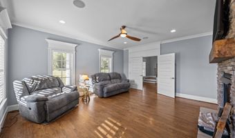 1701 Shady Creek Rd, Ayden, NC 28513