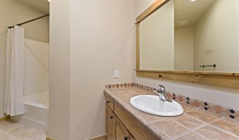 60826 Goldenwood Loop, Bend, OR 97702