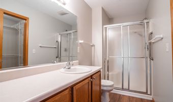2629 8th Ave SE, Altoona, IA 50009