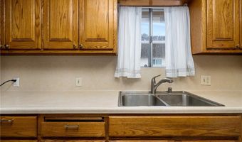 1435 W Wedgewood Dr, Anaheim, CA 92801