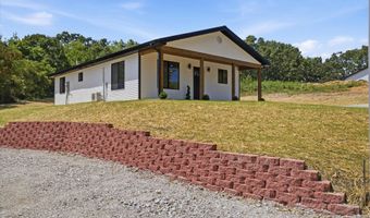 805 Ward St, Ava, MO 65608