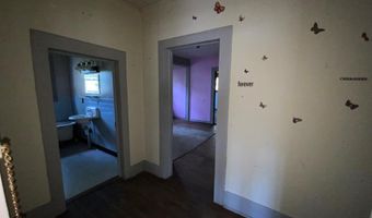 61 Fairview Rd, Andrews, NC 28901