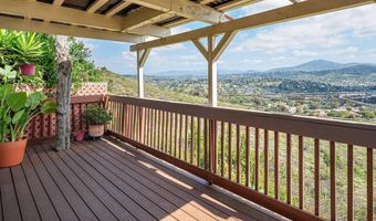 7945 Shadow Hill Dr, La Mesa, CA 91941